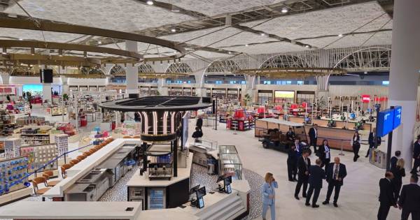 Turkey’s Antalya airport completes expansion