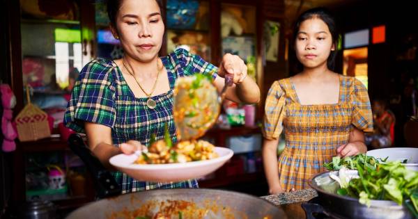 A Taste of Bangkok: Exploring the City’s Vibrant Food Scene