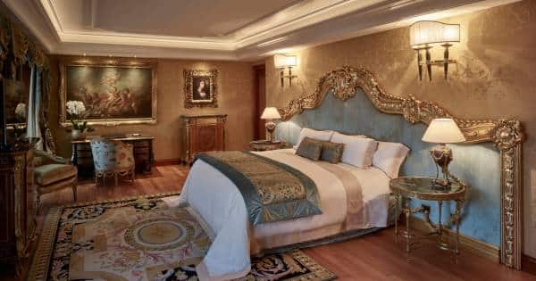 Rome Cavalieri, A Waldorf Astoria Hotel: The Epitome of Exceptional Luxury in the Eternal City