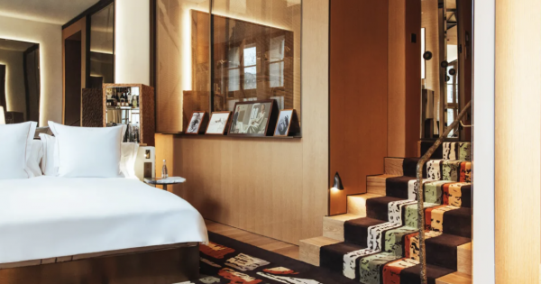 LXR Hotels & Resorts Debuts in France with the Opening of Sax Paris