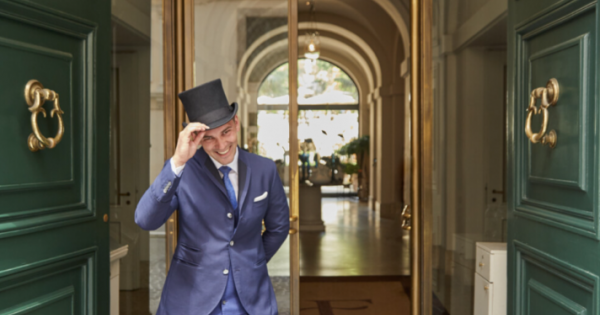 TWENTY FIVE YEARS, A ROMAN LEGEND: HOTEL DE RUSSIE CELEBRATES ITS ANNIVERSARY