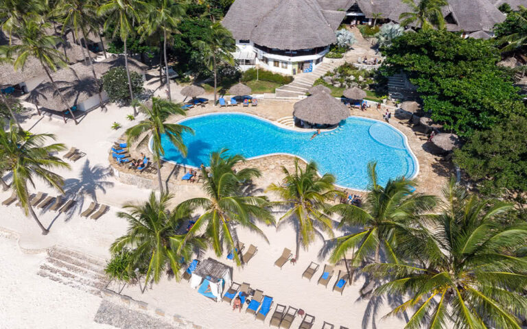 Karafuu Beach Resort & Spa — Zanzibar